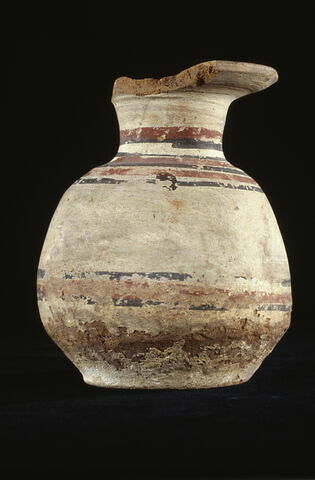 vase, image 2/3