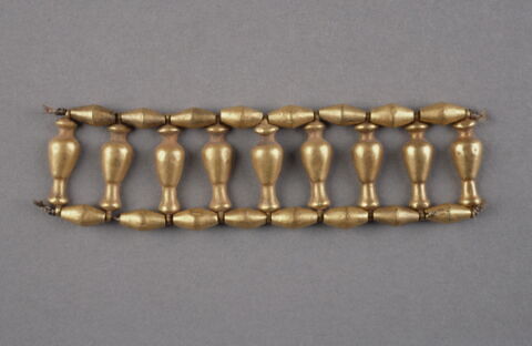 perle biconique ; pendentif ; collier, image 2/2