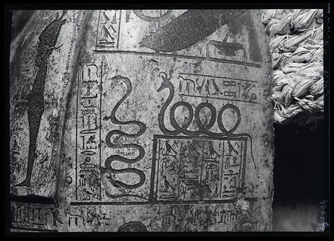 sarcophage momiforme, image 16/17