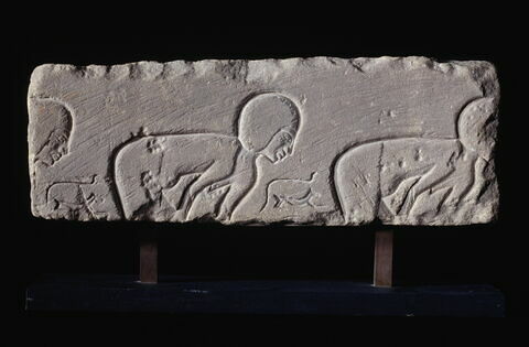 talatate, image 2/2