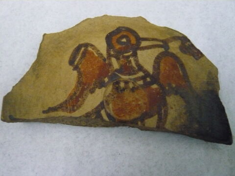 coupe  ; assiette  ; fragment, image 2/2