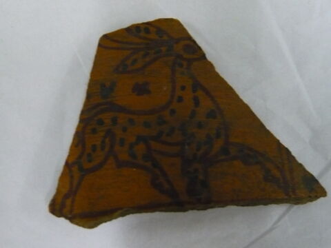 vase ; fragment, image 2/2