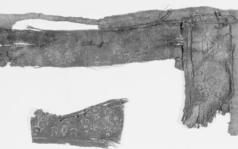 bande décorative d'habillement ; manteau, image 4/4