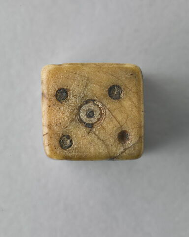 jeu de société ; élément de meuble, image 2/2