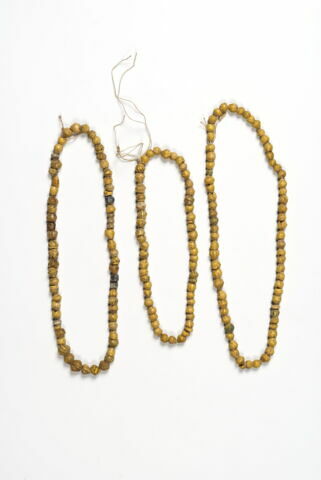 collier ; perle biconique, image 2/2