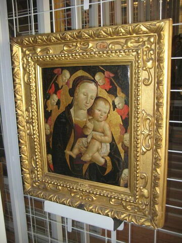 La Vierge et l'Enfant dans une gloire de séraphins, image 2/3