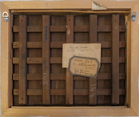 Dresde, vue urbaine avec statue d'oriental, image 2/9