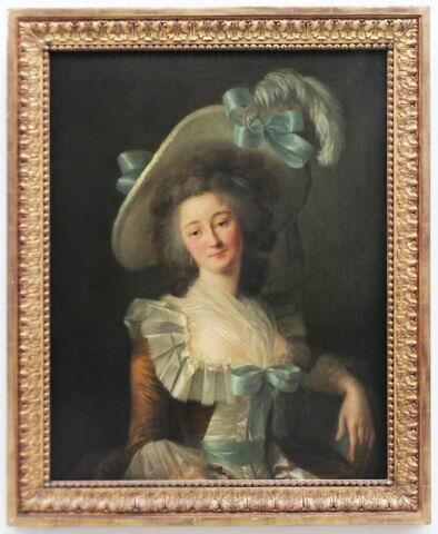 Portrait de femme, image 2/2
