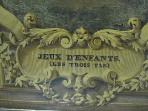 Enfants jouant au tiers, image 3/3