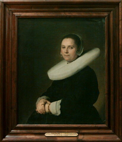 Portrait d'une femme d'âge mûr, image 3/3