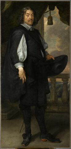 Portrait d'un homme en pied, un chapeau à la main