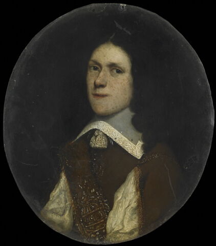 Portrait de jeune homme vu en buste, image 2/3