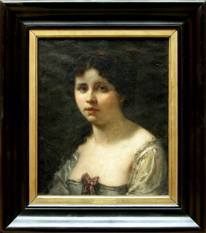Portrait de jeune femme, image 2/2