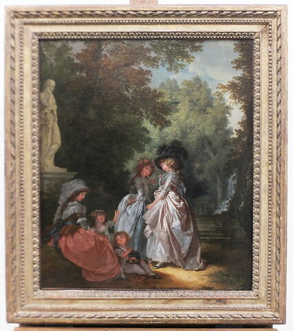 Femmes et enfants dans un parc, image 2/20