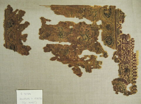 plastron de tunique ; clavus ; fragments, image 2/2