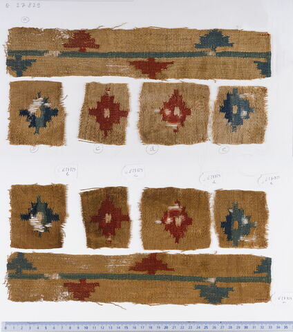 décor de textile ; fragment