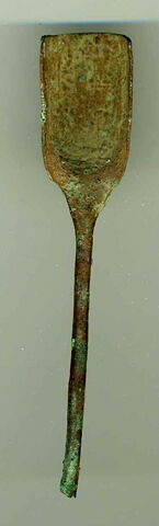 cuiller ; spatule ; instrument de médecine
