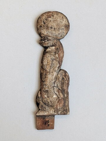 figurine ; élément de meuble