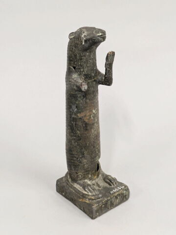 figurine