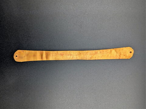 diadème  ; lanière