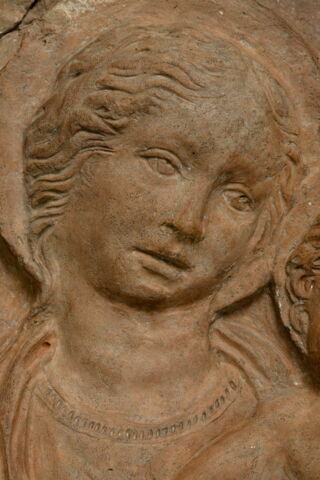 La Vierge portant l'Enfant nu et debout sur ses genoux, image 5/11