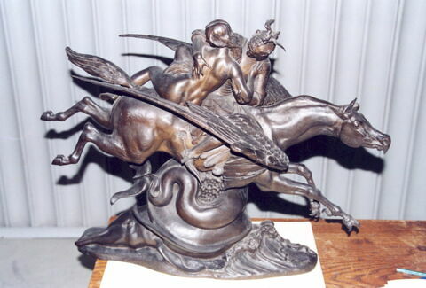 Angélique et Roger montés sur l'hippogriffe