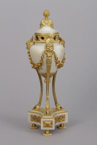 Cassolette brûle-parfum, image 2/2