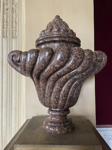 Vase forme soupière