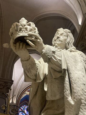 Statue priante de Louis XIII, image 2/3