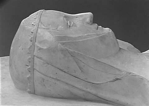 Effigie présumée de Marguerite de Dampierre (+ après 1315), image 6/11