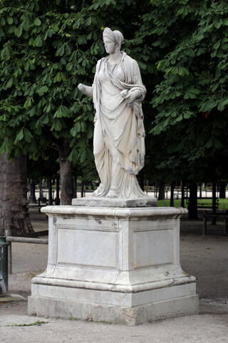 Agrippine, image 2/10