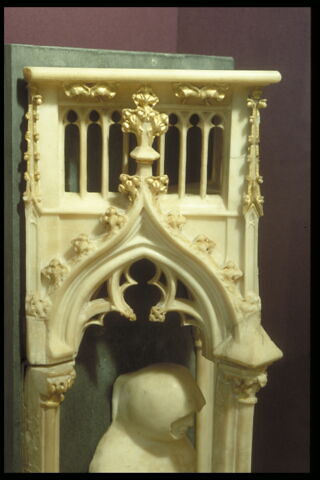 Dais provenant du tombeau de Philippe le Hardi, image 5/14