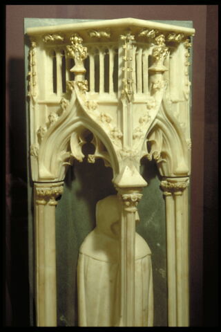 Dais provenant du tombeau de Philippe le Hardi, image 7/14