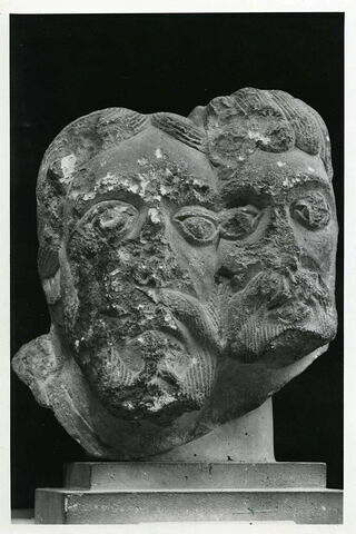Deux têtes d'apôtres accolées, image 15/15