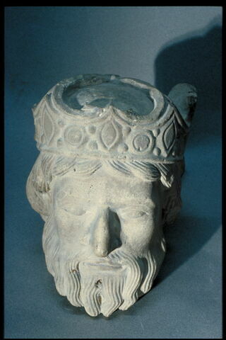 Tête d'homme couronné, image 7/10
