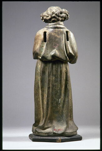 Ange sur une colonnette, image 7/10