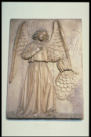 Ange portant la bourse de Judas, image 5/5