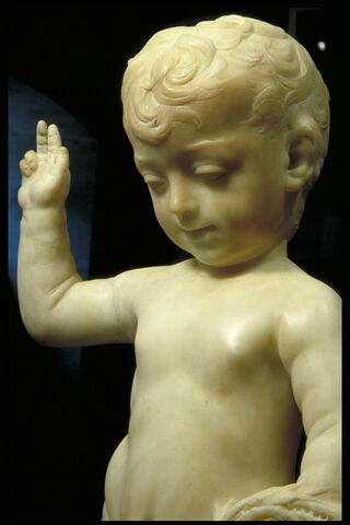 L'Enfant Jésus bénissant et tenant la couronne et les clous, image 17/18