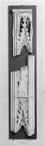 Fragment décoré d'un gable, image 4/4