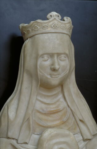 Jeanne d'Évreux, reine de France tenant un sac contenant ses entrailles (+ 1371), image 9/13