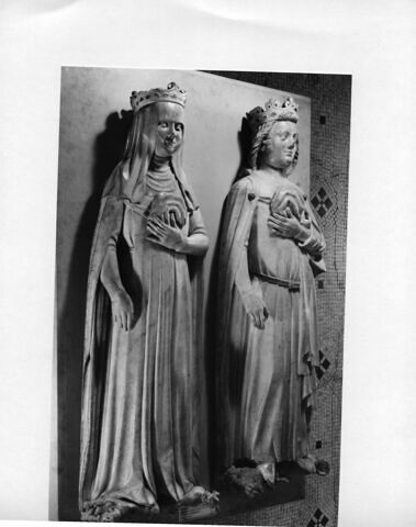 Jeanne d'Évreux, reine de France tenant un sac contenant ses entrailles (+ 1371), image 13/13