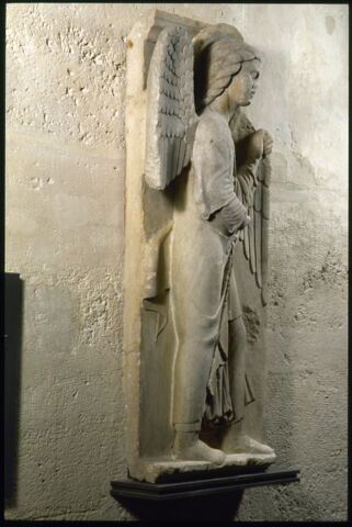 Un ange thuriféraire, image 5/7
