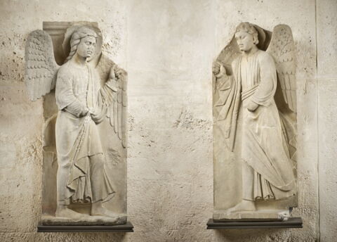 Un ange thuriféraire, image 2/7
