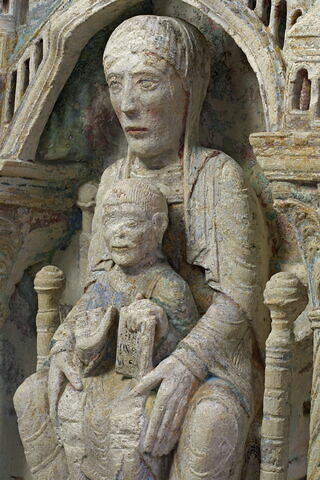 L'Annonciation, la Vierge en Majesté, le Baptême du Christ, image 21/57