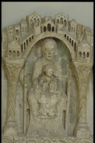 L'Annonciation, la Vierge en Majesté, le Baptême du Christ, image 55/57