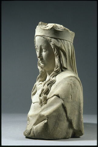 Buste d'une sainte couronnée, image 2/7