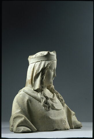 Buste d'une sainte couronnée, image 4/7