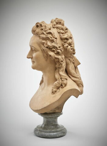 Portrait de femme, image 2/5