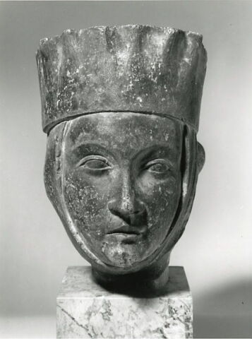Tête d'une vierge folle, image 4/9