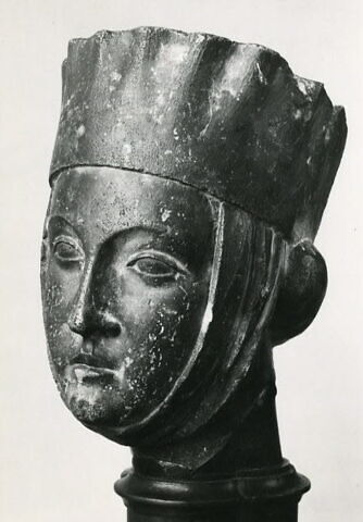 Tête d'une vierge folle, image 8/9